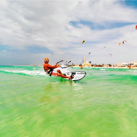 kitesurfing dubai