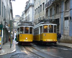 tram 28 lissabon