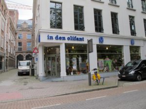 in den olifant antwerpen speelgoedwinkel kloosterstraaat